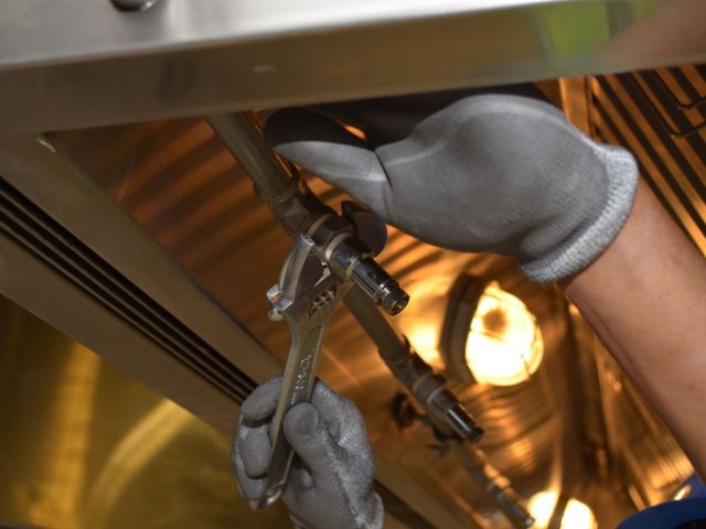 Fiabilité, entretien et pièces détachées des fours Bertazzoni