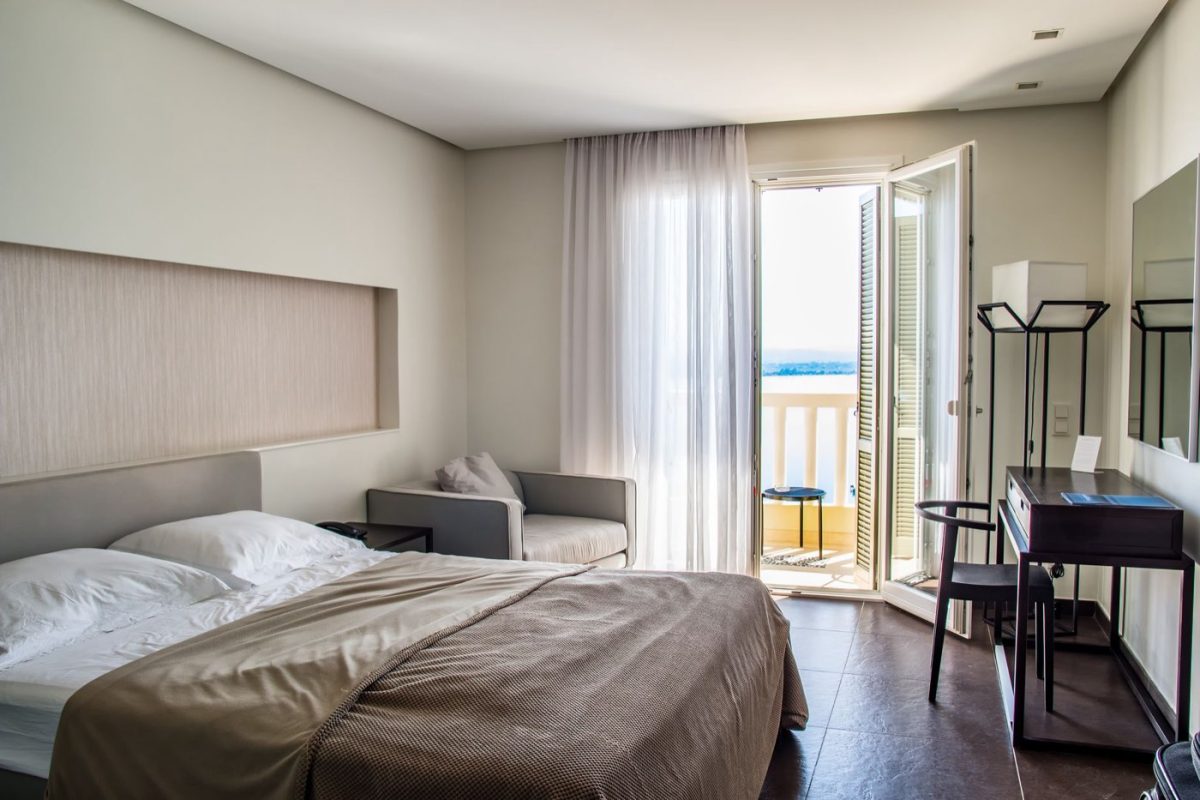 Solutions économiques d'isolation pour chambres d'auberge