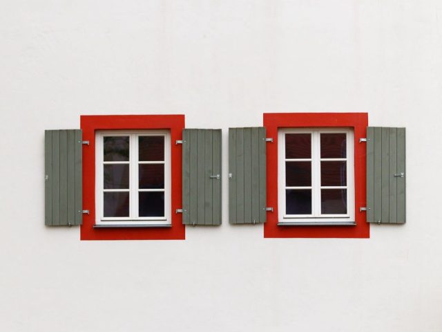Isolation fenêtre ou volet : quelle solution choisir ?